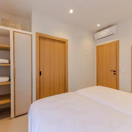 Apartment The Olive Poolhouse