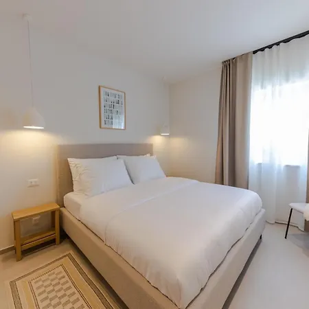 The Olive Poolhouse 斯普利特