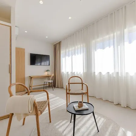 The Olive Poolhouse * 斯普利特